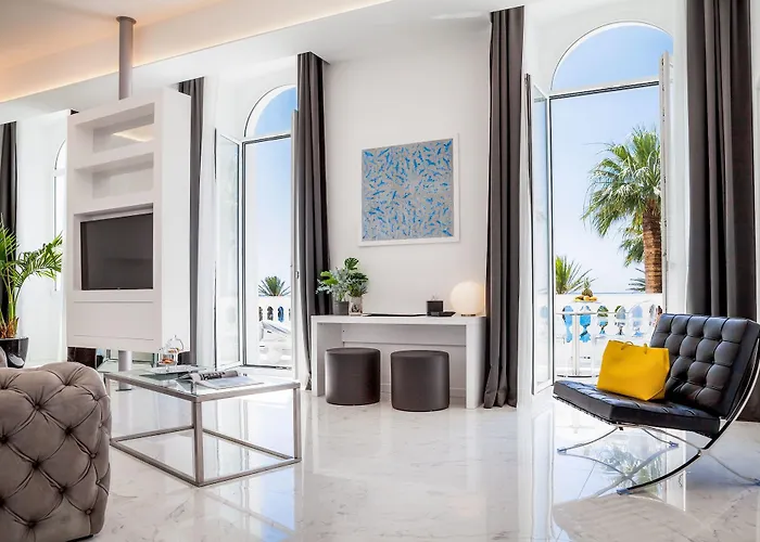 米拉马雷宫殿度假酒店 5* 圣雷默