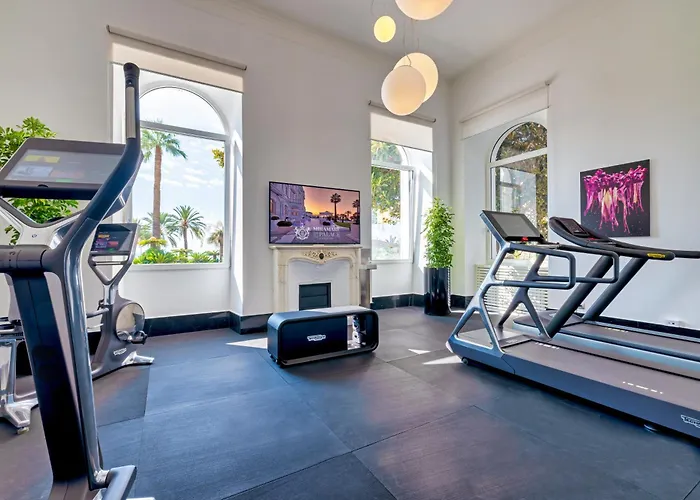 米拉马雷宫殿度假酒店 圣雷默